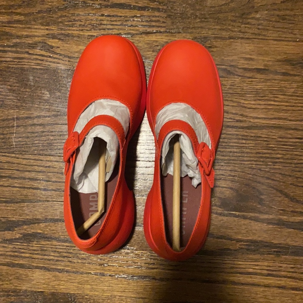 Camper Thelma Block Heel Platform Mary Janes US Size 9 (European size 39)